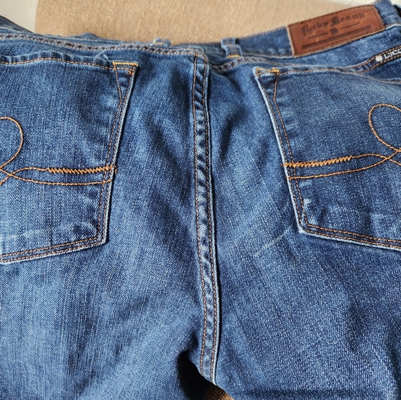 Lucky Brand Women’s Sofia Boot Jeans - Picture 12 of 12